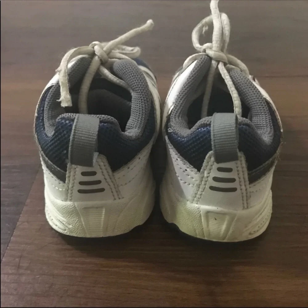 5 for $25🎈 Toddler Nikes